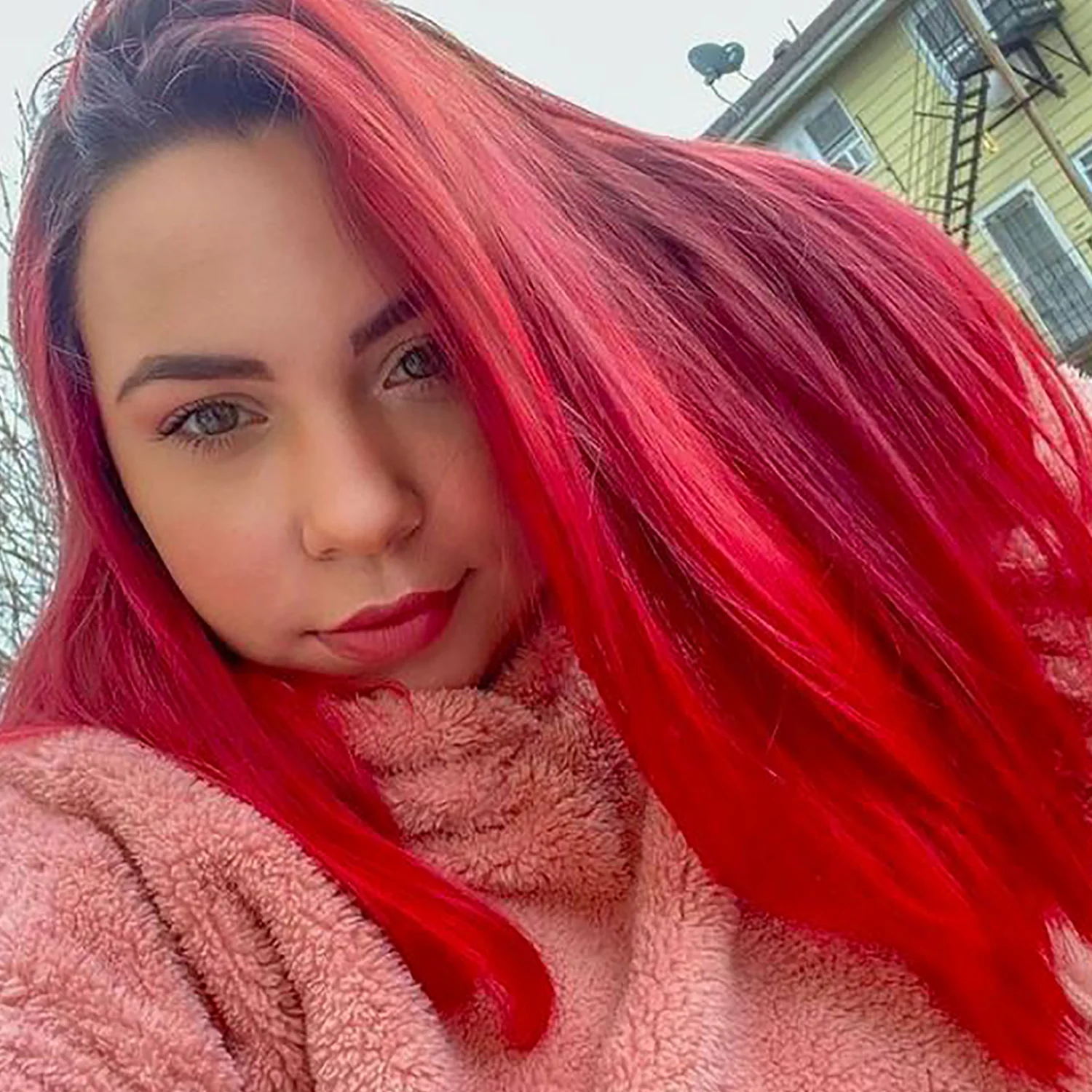 Ruby Red Color Depositing Treatment Mask - Image 4